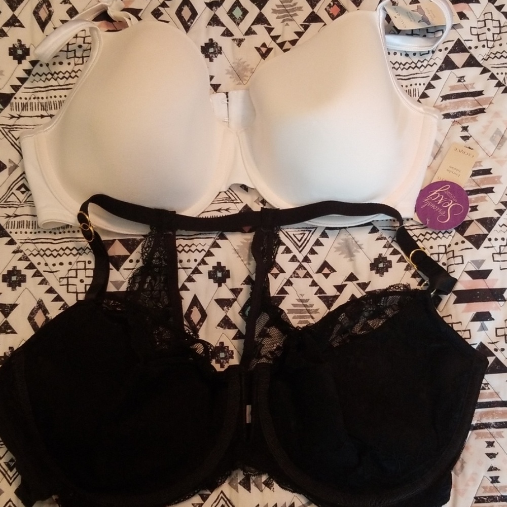 2 cacique brand bras (selling together)